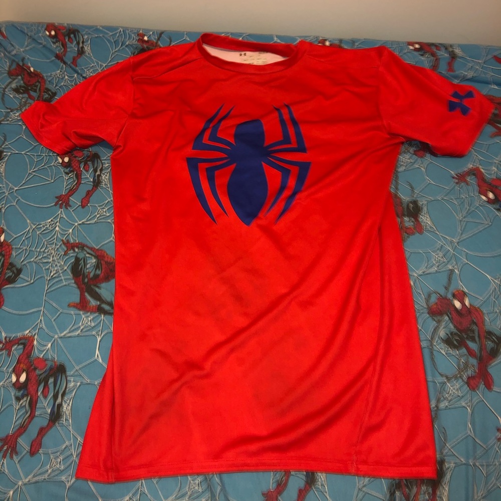 Under Amour compression shirt bundle